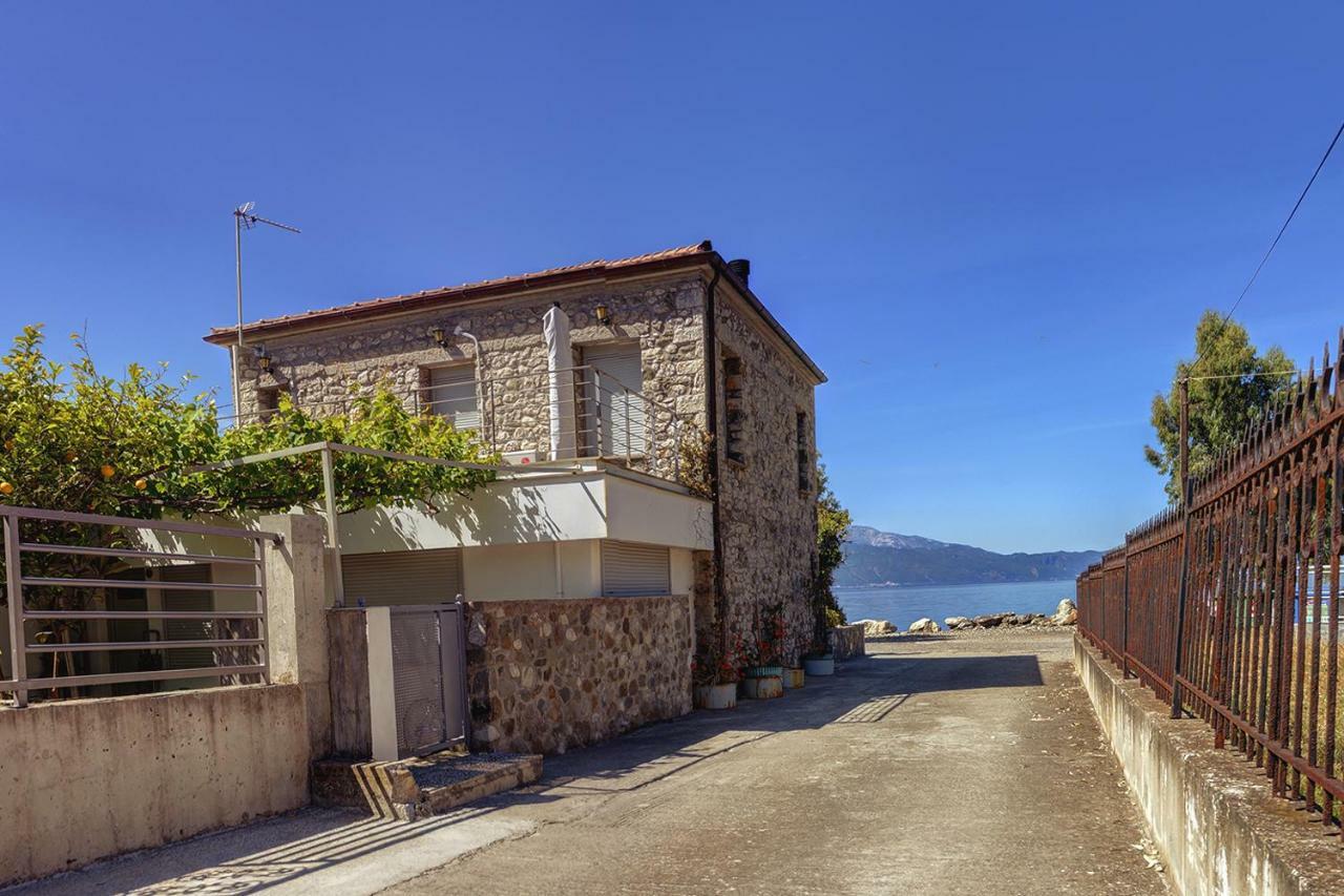 Ianos Maisonette Paralia Sergoulas Exterior foto
